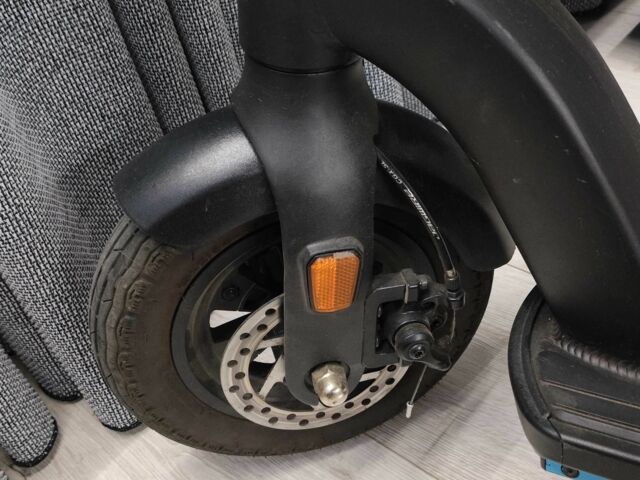 ГАЗ 3302, объемом двигателя 2.3 л и пробегом 0 тыс. км за 10500 $, фото 1 на Automoto.ua