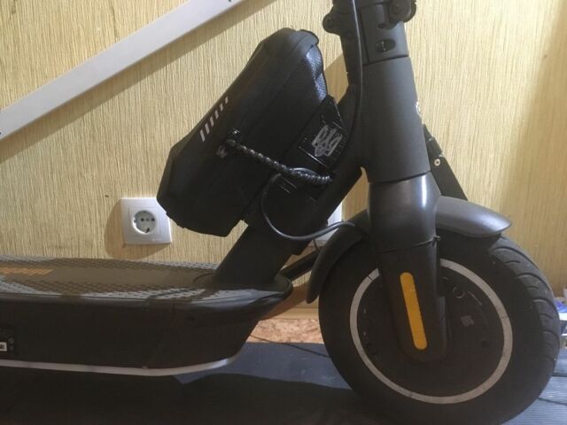 ГАЗ 3302, объемом двигателя 2.3 л и пробегом 0 тыс. км за 2000 $, фото 3 на Automoto.ua