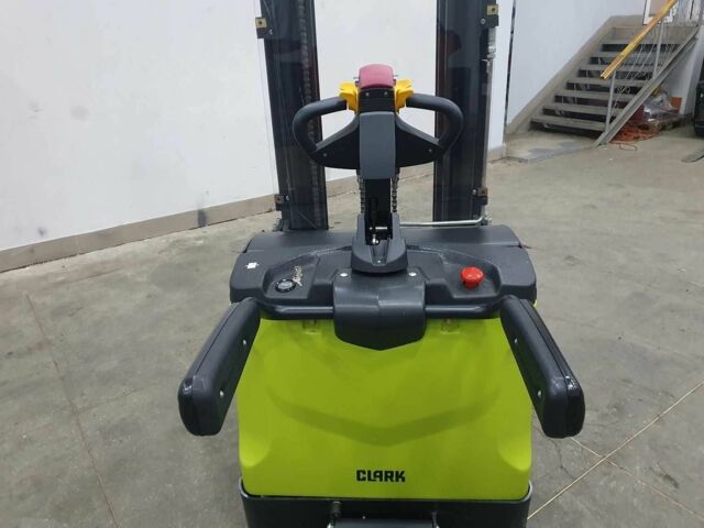 ГАЗ 3302, объемом двигателя 2.3 л и пробегом 0 тыс. км за 13561 $, фото 3 на Automoto.ua