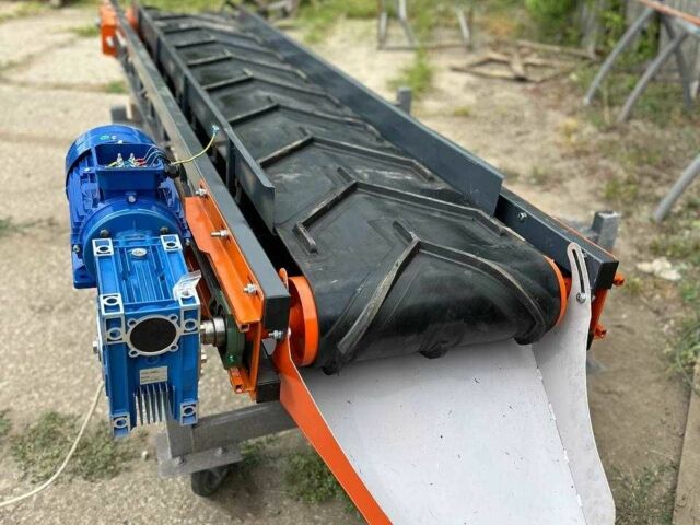 ГАЗ 3302, объемом двигателя 2.3 л и пробегом 0 тыс. км за 774 $, фото 3 на Automoto.ua