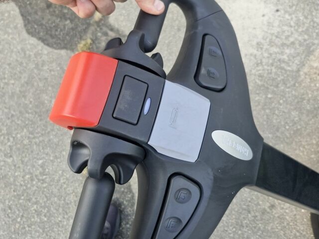 ГАЗ 3302, объемом двигателя 2.3 л и пробегом 0 тыс. км за 2200 $, фото 3 на Automoto.ua