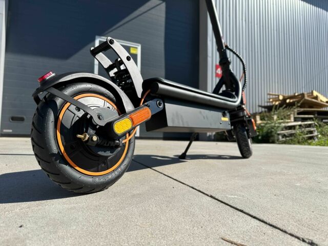 ГАЗ 3302, объемом двигателя 2.3 л и пробегом 0 тыс. км за 279 $, фото 1 на Automoto.ua