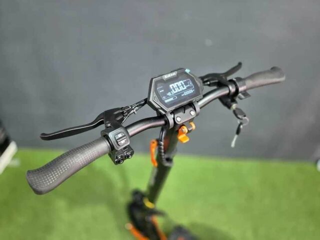 ГАЗ 3302, объемом двигателя 2.3 л и пробегом 0 тыс. км за 617 $, фото 16 на Automoto.ua