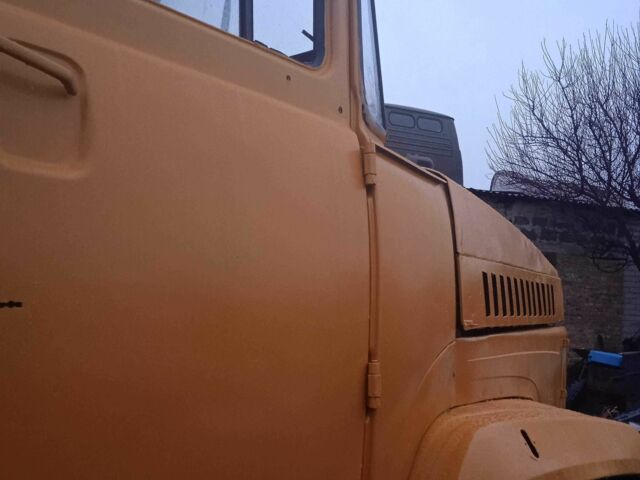 Желтый ГАЗ 3302, объемом двигателя 14.9 л и пробегом 0 тыс. км за 9500 $, фото 2 на Automoto.ua