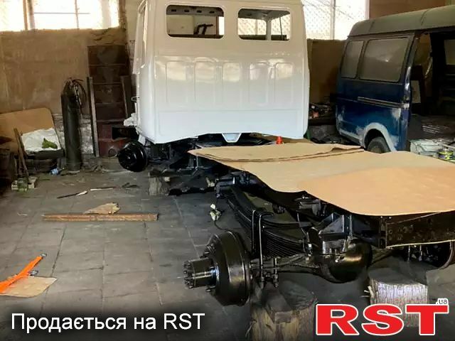 Белый ГАЗ 3307, объемом двигателя 4.7 л и пробегом 100 тыс. км за 3100 $, фото 11 на Automoto.ua