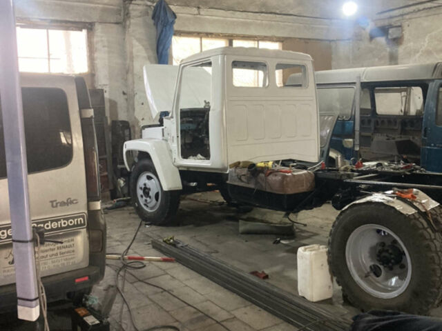 Белый ГАЗ 3307, объемом двигателя 4.7 л и пробегом 1 тыс. км за 12500 $, фото 20 на Automoto.ua