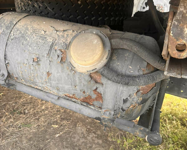 Белый ГАЗ 3307, объемом двигателя 4.25 л и пробегом 100 тыс. км за 7000 $, фото 4 на Automoto.ua