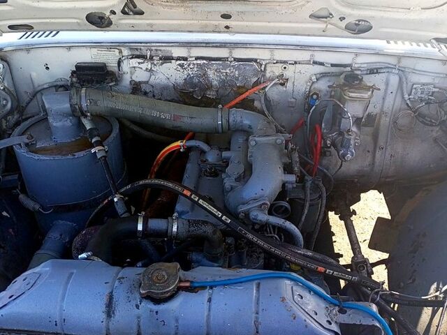 Білий ГАЗ 3307, об'ємом двигуна 4.7 л та пробігом 250 тис. км за 8000 $, фото 7 на Automoto.ua