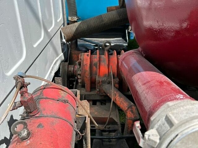 Белый ГАЗ 3307, объемом двигателя 4.2 л и пробегом 999 тыс. км за 8200 $, фото 2 на Automoto.ua