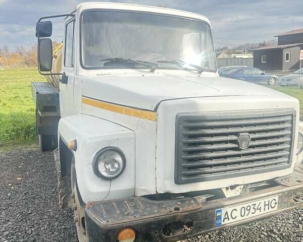 Белый ГАЗ 3307, объемом двигателя 4.25 л и пробегом 48 тыс. км за 2000 $, фото 2 на Automoto.ua