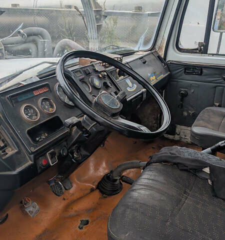 Белый ГАЗ 3307, объемом двигателя 4.25 л и пробегом 60 тыс. км за 2250 $, фото 3 на Automoto.ua