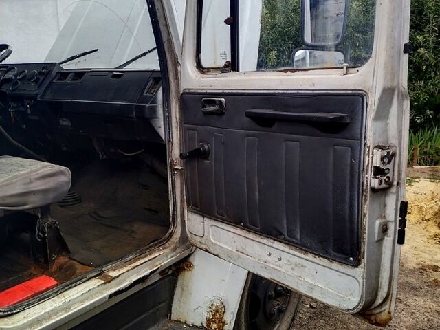 ГАЗ 3307, объемом двигателя 6 л и пробегом 129 тыс. км за 1650 $, фото 4 на Automoto.ua
