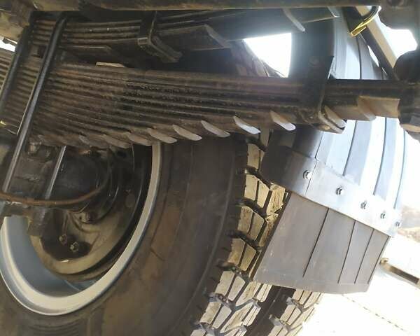 ГАЗ 3307, объемом двигателя 0 л и пробегом 23 тыс. км за 9000 $, фото 4 на Automoto.ua