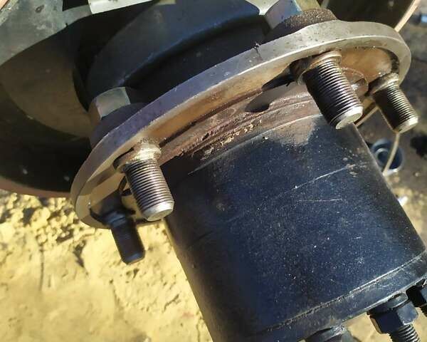 ГАЗ 3307, объемом двигателя 0 л и пробегом 23 тыс. км за 9000 $, фото 5 на Automoto.ua
