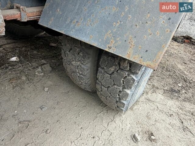 Серый ГАЗ 3307, объемом двигателя 4.25 л и пробегом 400 тыс. км за 2999 $, фото 6 на Automoto.ua