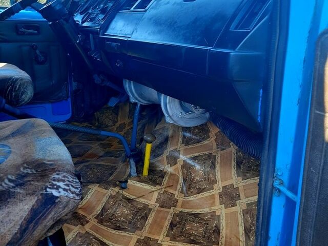 Синій ГАЗ 3307, об'ємом двигуна 4 л та пробігом 303 тис. км за 3330 $, фото 2 на Automoto.ua