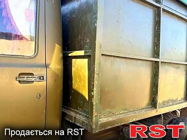 Зелений ГАЗ 3307, об'ємом двигуна 4.7 л та пробігом 112 тис. км за 2200 $, фото 9 на Automoto.ua