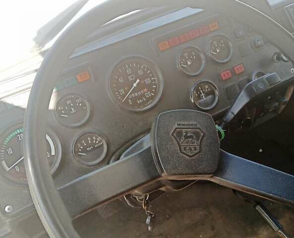 Білий ГАЗ 3309, об'ємом двигуна 4.75 л та пробігом 200 тис. км за 12000 $, фото 10 на Automoto.ua