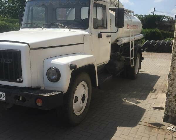 Белый ГАЗ 3309, объемом двигателя 4.75 л и пробегом 72 тыс. км за 9000 $, фото 1 на Automoto.ua