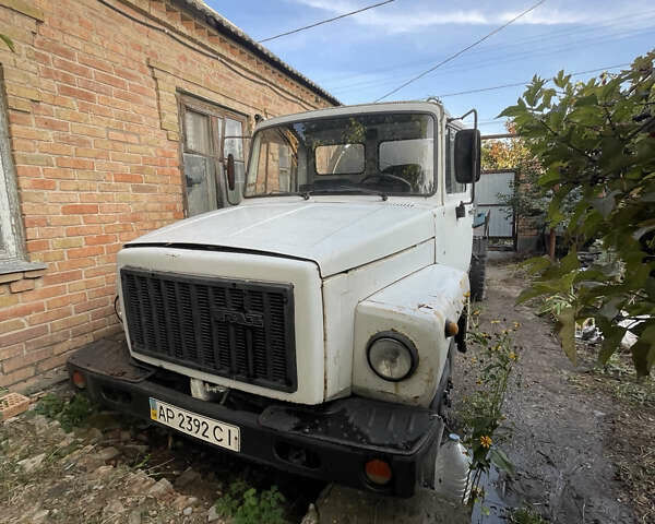 Белый ГАЗ 3309, объемом двигателя 4.75 л и пробегом 200 тыс. км за 5100 $, фото 1 на Automoto.ua