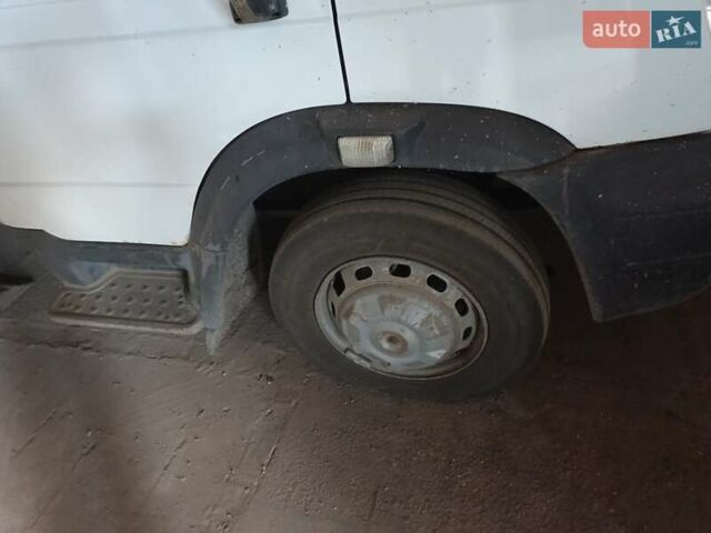 ГАЗ 3310 Валдай, объемом двигателя 4.7 л и пробегом 75 тыс. км за 6000 $, фото 4 на Automoto.ua