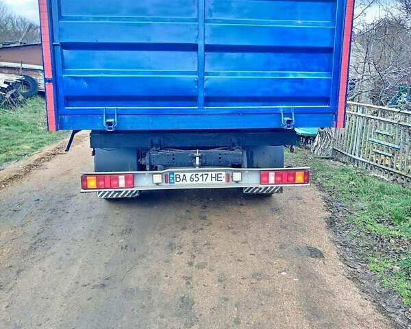 Красный ГАЗ 33104, объемом двигателя 4.8 л и пробегом 200 тыс. км за 9000 $, фото 4 на Automoto.ua