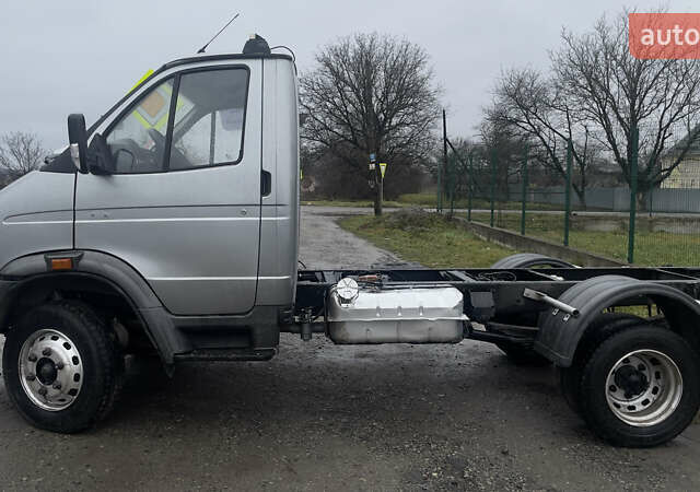 Сірий ГАЗ 33104, об'ємом двигуна 4.75 л та пробігом 245 тис. км за 7500 $, фото 1 на Automoto.ua