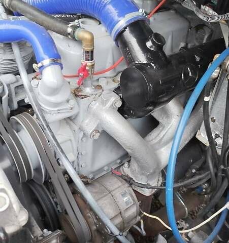 Серый ГАЗ 33104, объемом двигателя 4.75 л и пробегом 10 тыс. км за 6800 $, фото 8 на Automoto.ua