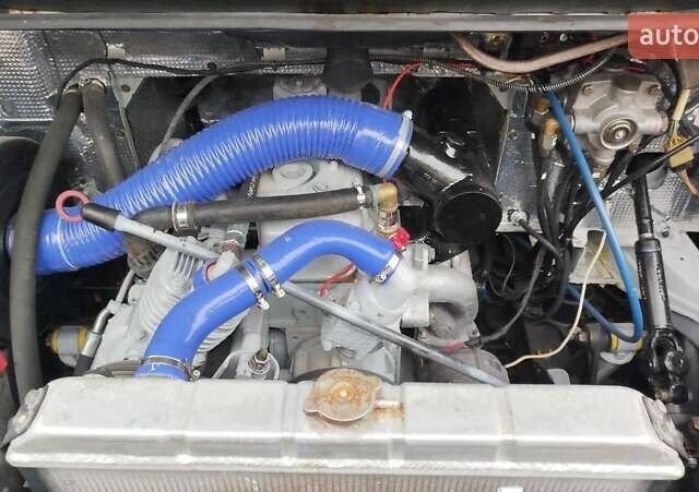 Серый ГАЗ 33104, объемом двигателя 4.75 л и пробегом 10 тыс. км за 6800 $, фото 7 на Automoto.ua