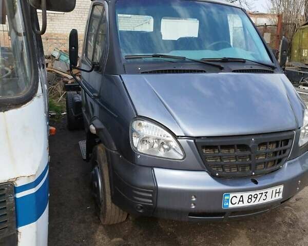 Серый ГАЗ 33104, объемом двигателя 4.75 л и пробегом 130 тыс. км за 7992 $, фото 10 на Automoto.ua