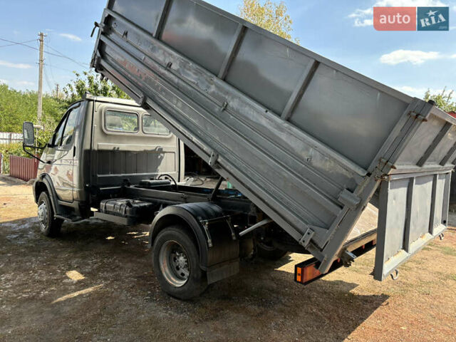 Серый ГАЗ 33104, объемом двигателя 4.75 л и пробегом 100 тыс. км за 10000 $, фото 8 на Automoto.ua
