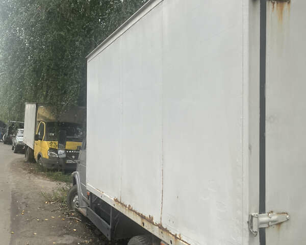 Серый ГАЗ 33104, объемом двигателя 4.75 л и пробегом 302 тыс. км за 5000 $, фото 3 на Automoto.ua