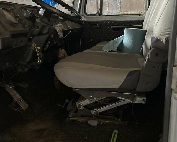Сірий ГАЗ 4301, об'ємом двигуна 6 л та пробігом 100 тис. км за 10850 $, фото 6 на Automoto.ua