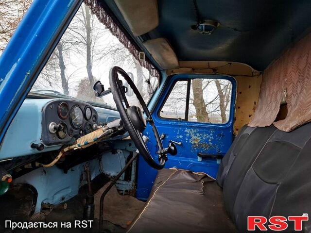 Синий ГАЗ 52, объемом двигателя 3.5 л и пробегом 250 тыс. км за 1200 $, фото 5 на Automoto.ua