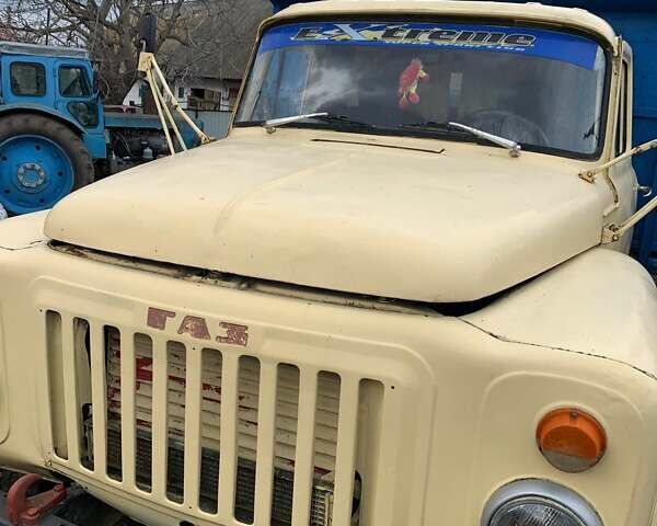Бежевый ГАЗ 53, объемом двигателя 0 л и пробегом 1000 тыс. км за 3200 $, фото 2 на Automoto.ua