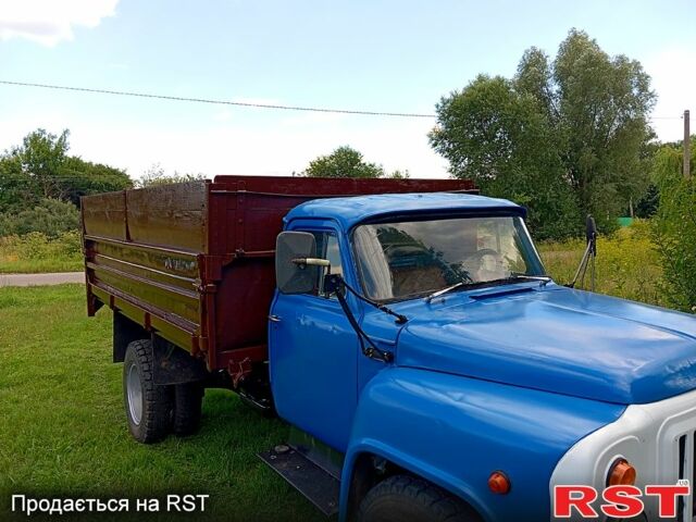 ГАЗ 53, объемом двигателя 4.2 л и пробегом 333 тыс. км за 3000 $, фото 1 на Automoto.ua