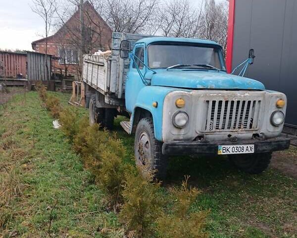 Синий ГАЗ 53, объемом двигателя 4.25 л и пробегом 220 тыс. км за 1100 $, фото 1 на Automoto.ua