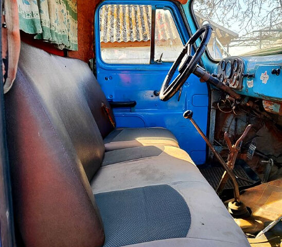 Синий ГАЗ 53, объемом двигателя 4.7 л и пробегом 500 тыс. км за 3500 $, фото 2 на Automoto.ua