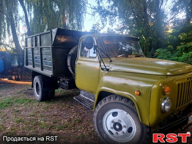Зеленый ГАЗ 53, объемом двигателя 4.2 л и пробегом 100 тыс. км за 3800 $, фото 2 на Automoto.ua