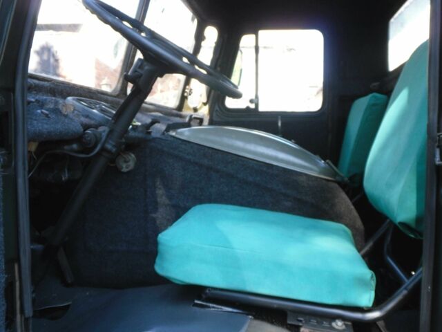 ГАЗ 66, объемом двигателя 4.25 л и пробегом 0 тыс. км за 8000 $, фото 7 на Automoto.ua