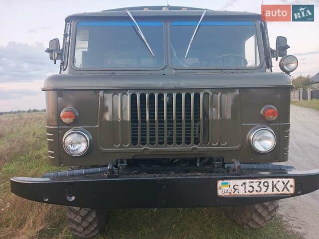 Зеленый ГАЗ 66, объемом двигателя 0 л и пробегом 300 тыс. км за 5500 $, фото 2 на Automoto.ua
