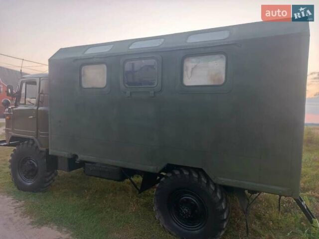Зеленый ГАЗ 66, объемом двигателя 0 л и пробегом 300 тыс. км за 5500 $, фото 1 на Automoto.ua