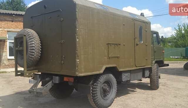 Зеленый ГАЗ 66, объемом двигателя 4.8 л и пробегом 1000 тыс. км за 8300 $, фото 4 на Automoto.ua