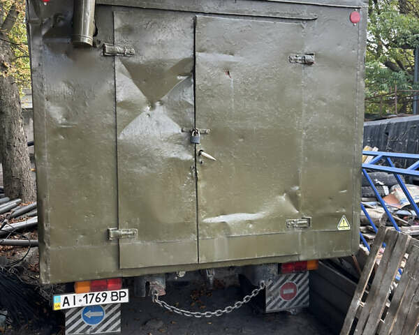 Зеленый ГАЗ 66, объемом двигателя 4.25 л и пробегом 100 тыс. км за 6700 $, фото 5 на Automoto.ua
