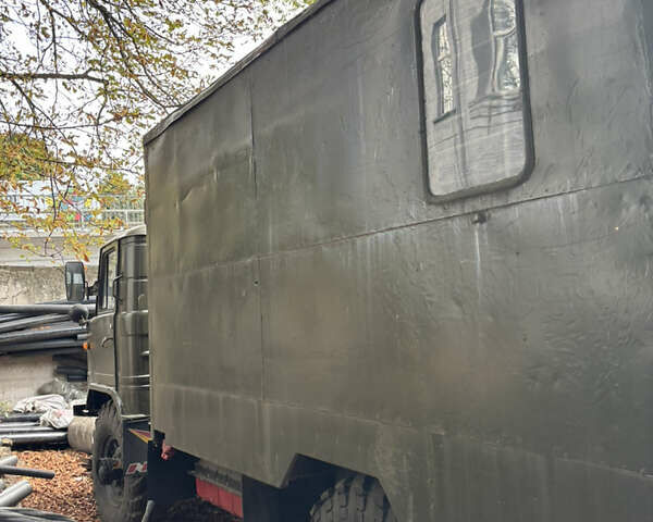Зеленый ГАЗ 66, объемом двигателя 4.25 л и пробегом 100 тыс. км за 6700 $, фото 4 на Automoto.ua