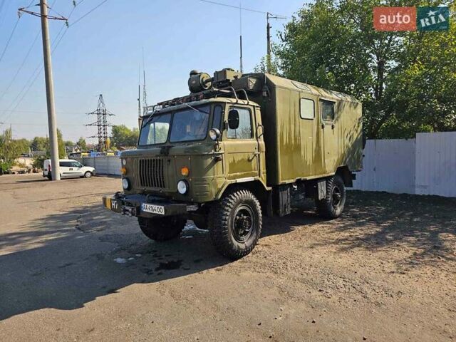 Зеленый ГАЗ 66, объемом двигателя 4.25 л и пробегом 1000 тыс. км за 55000 $, фото 3 на Automoto.ua