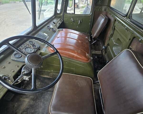 Зеленый ГАЗ 66, объемом двигателя 0 л и пробегом 10 тыс. км за 9900 $, фото 9 на Automoto.ua