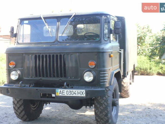 Зеленый ГАЗ 66, объемом двигателя 4.25 л и пробегом 1000 тыс. км за 8200 $, фото 2 на Automoto.ua