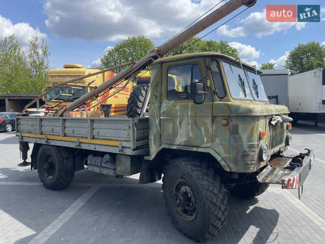 Зеленый ГАЗ 66, объемом двигателя 4.25 л и пробегом 19 тыс. км за 10999 $, фото 2 на Automoto.ua