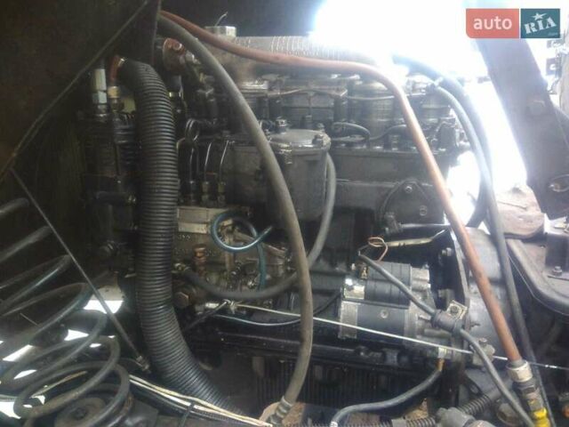 Зелений ГАЗ 66, об'ємом двигуна 4.75 л та пробігом 99 тис. км за 15000 $, фото 1 на Automoto.ua
